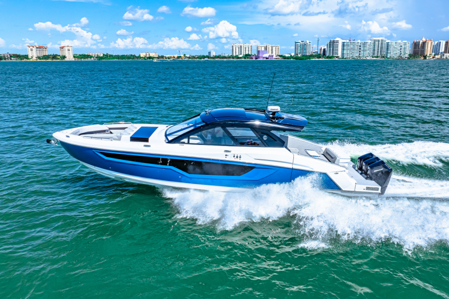 50ft Cruisers Yachts Yacht For Sale