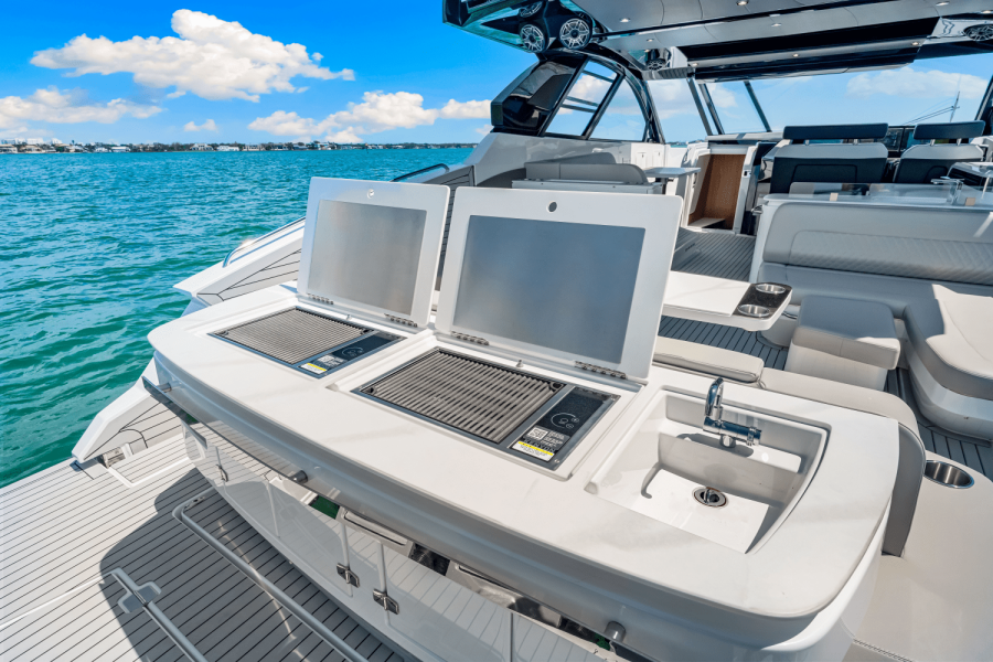 50ft Cruisers Yachts Yacht For Sale