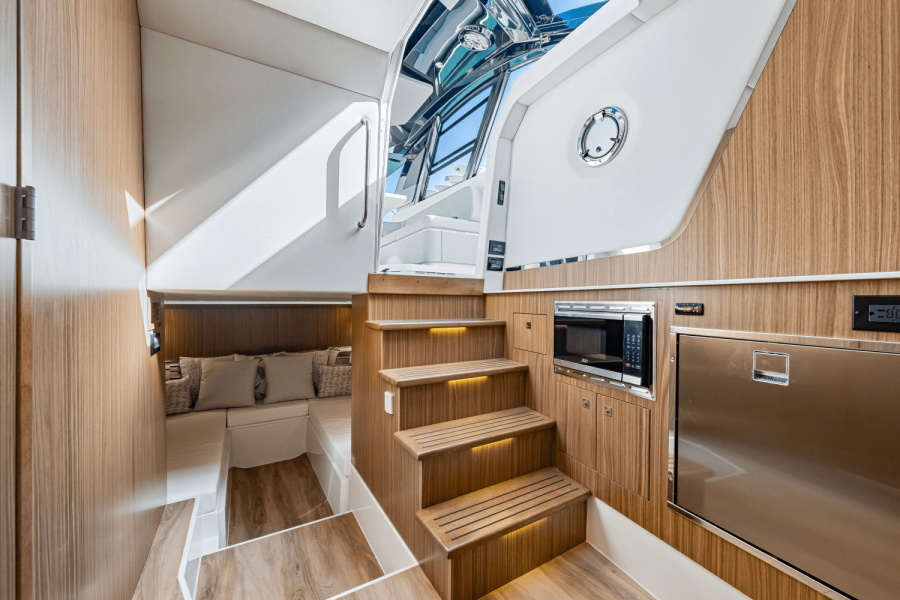 50ft Cruisers Yachts Yacht For Sale