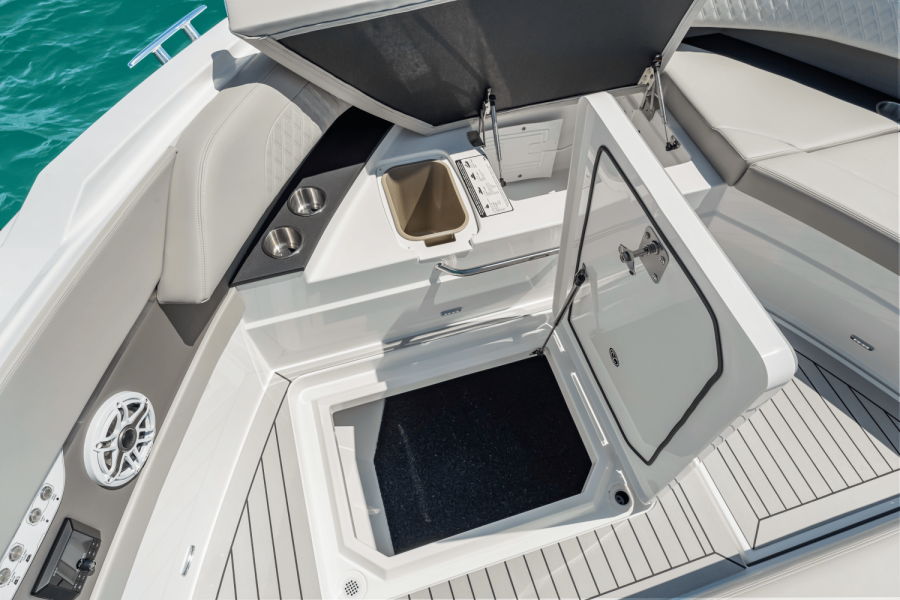 50ft Cruisers Yachts Yacht For Sale