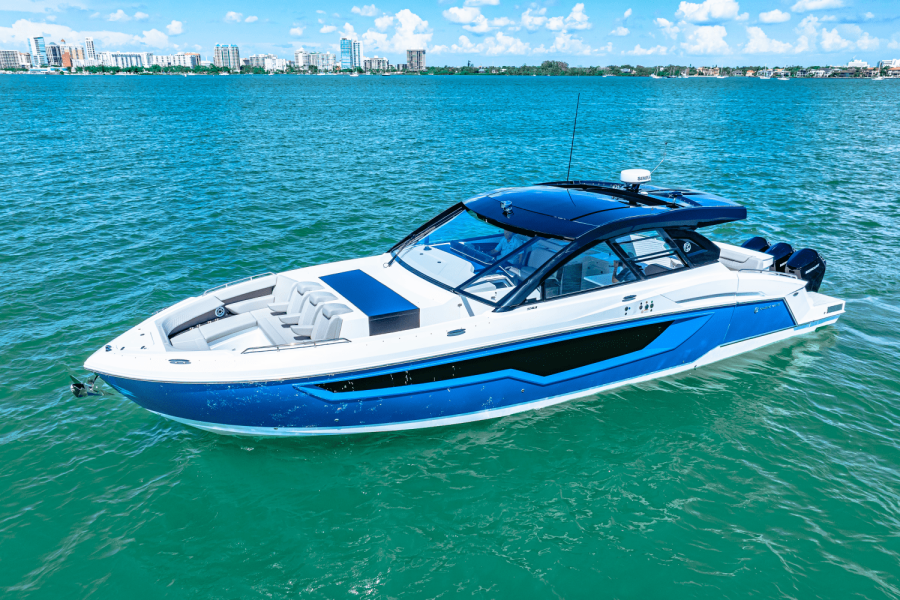 50ft Cruisers Yachts Yacht For Sale