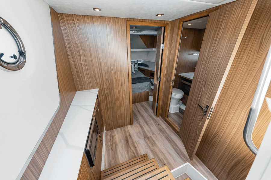 50ft Cruisers Yachts Yacht For Sale