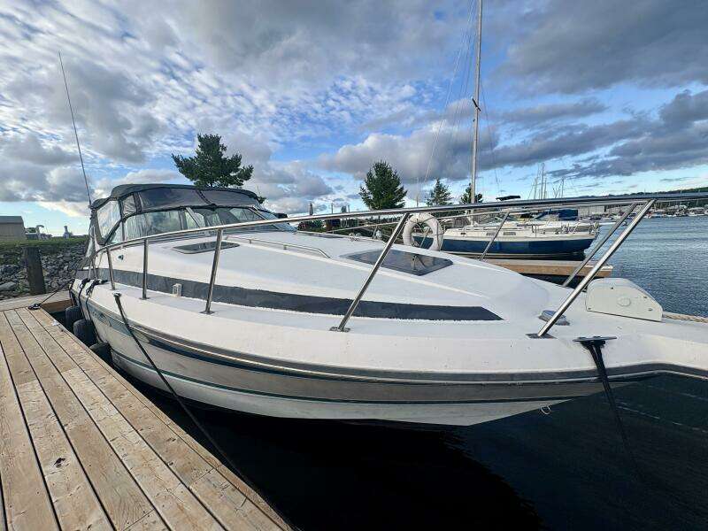 Humble Spirits 30ft Chaparral Yacht For Sale