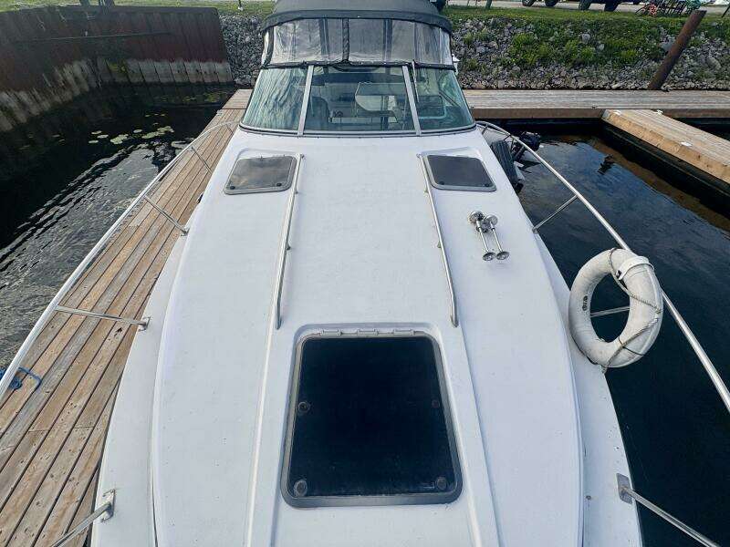 Humble Spirits 30ft Chaparral Yacht For Sale