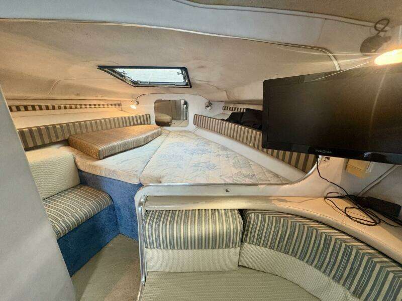 Humble Spirits 30ft Chaparral Yacht For Sale