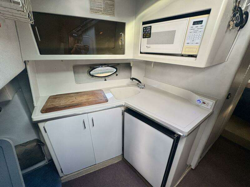 Humble Spirits 30ft Chaparral Yacht For Sale