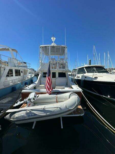 Dog Daze 35ft Jupiter Yacht For Sale