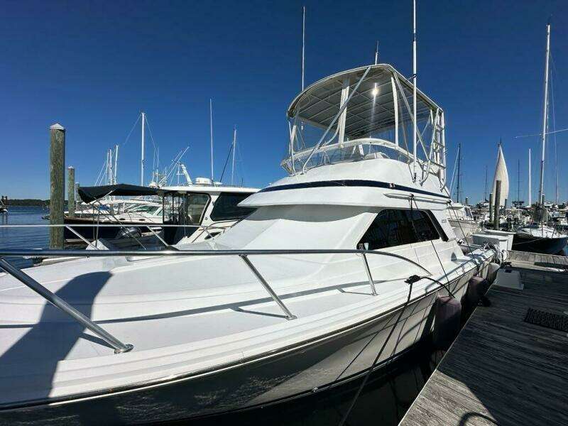 Dog Daze 35ft Jupiter Yacht For Sale