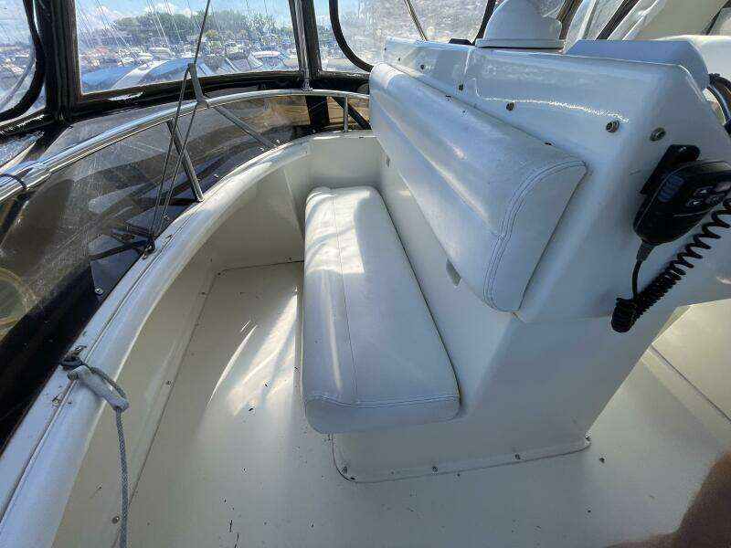 34ft Silverton Yacht For Sale