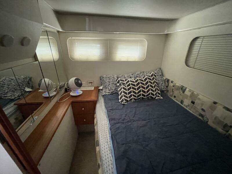 34ft Silverton Yacht For Sale