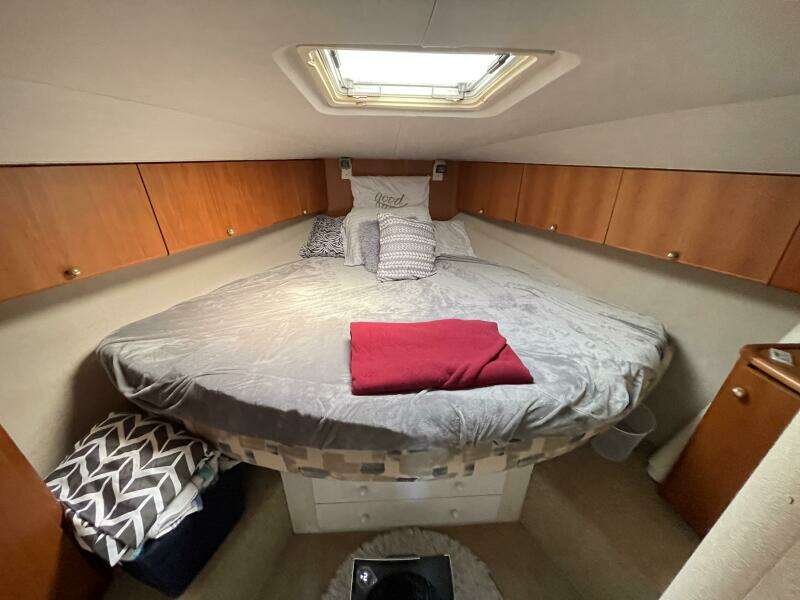 34ft Silverton Yacht For Sale