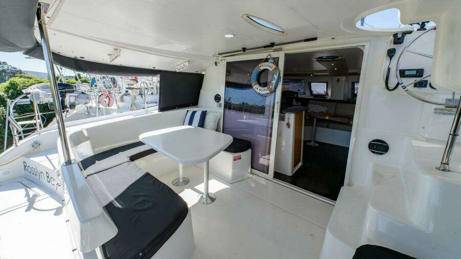 See Leggs 39ft Fountaine Pajot Yacht For Sale