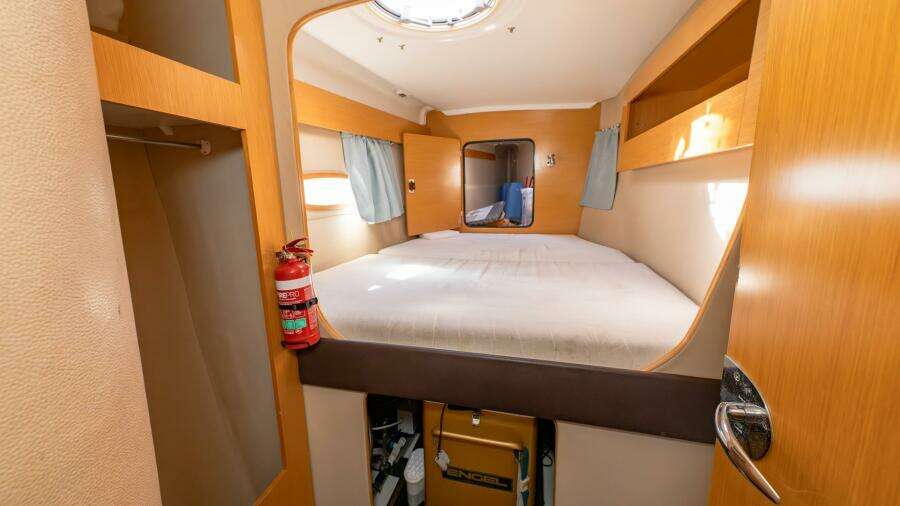 See Leggs 39ft Fountaine Pajot Yacht For Sale