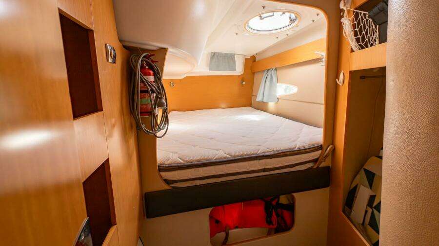See Leggs 39ft Fountaine Pajot Yacht For Sale