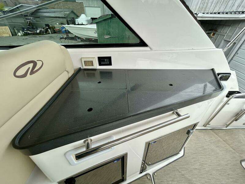 35ft Regal Yacht For Sale