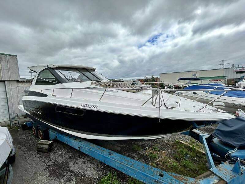 35ft Regal Yacht For Sale