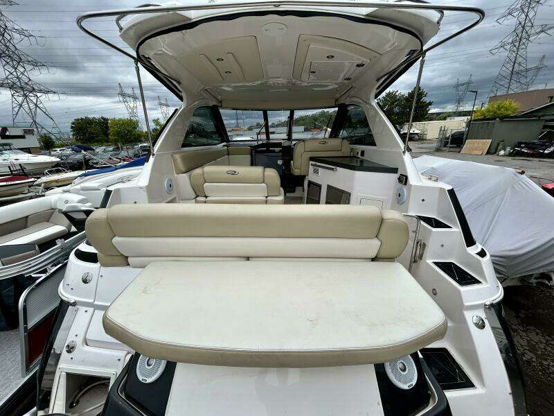 35ft Regal Yacht For Sale