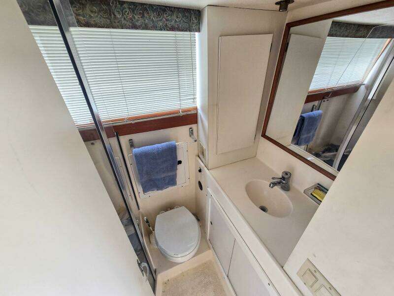 LOKAHI 33ft Blackfin Yacht For Sale