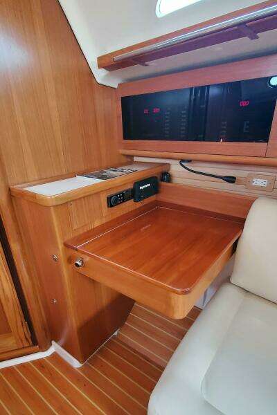 Morning Star 35ft Catalina Yacht For Sale