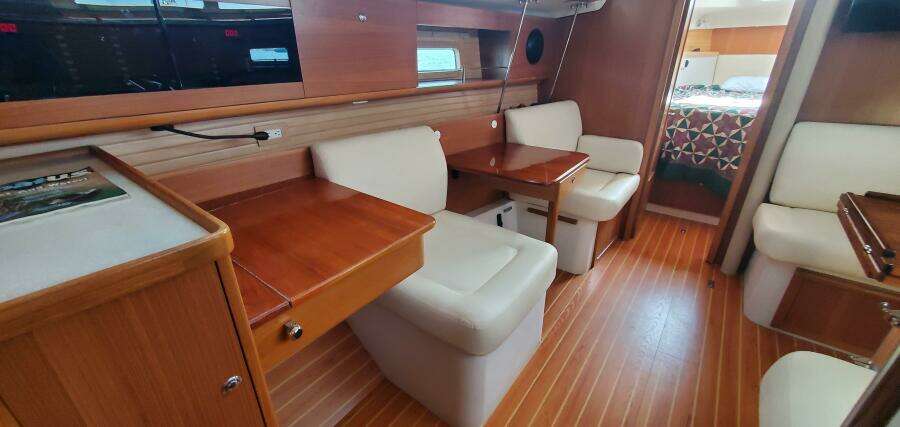 Morning Star 35ft Catalina Yacht For Sale