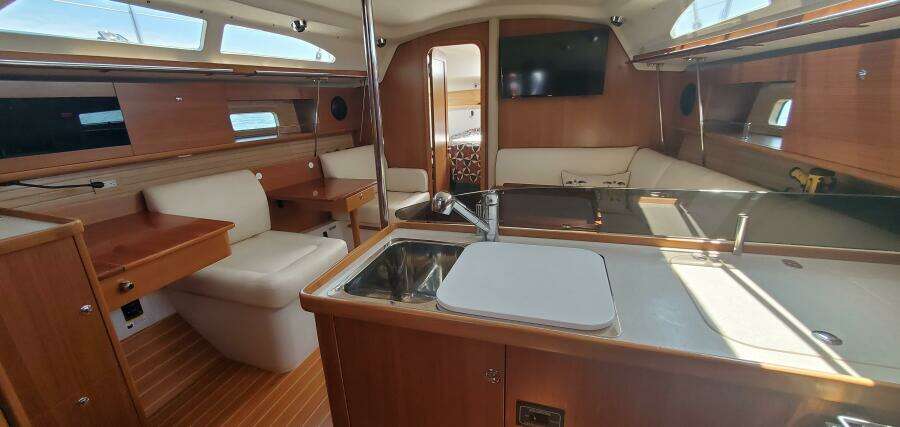 Morning Star 35ft Catalina Yacht For Sale