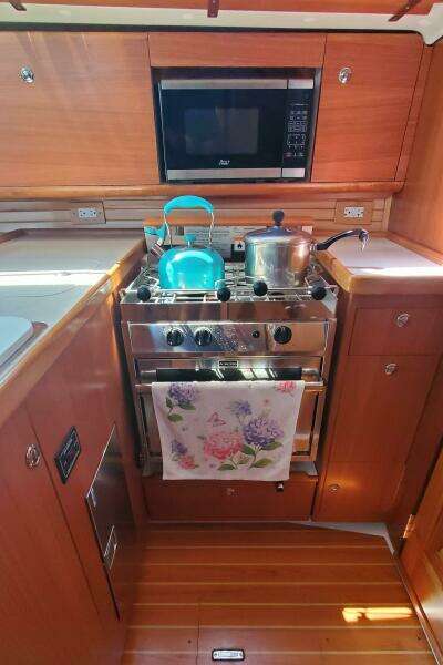 Morning Star 35ft Catalina Yacht For Sale
