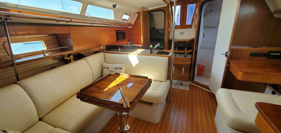 Morning Star 35ft Catalina Yacht For Sale