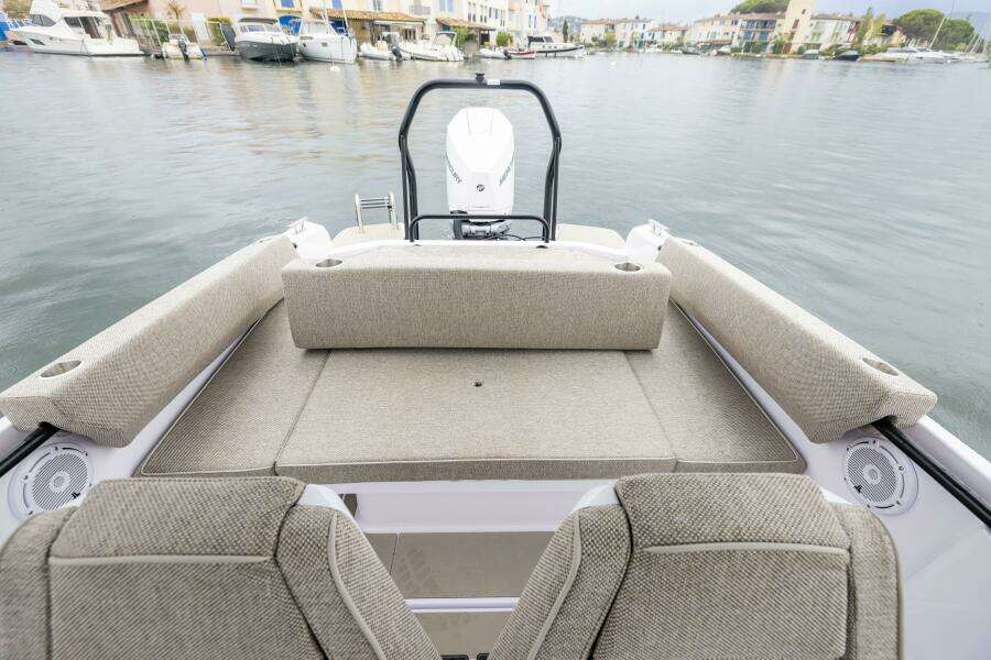 AGAPI 26ft Axopar Yacht For Sale
