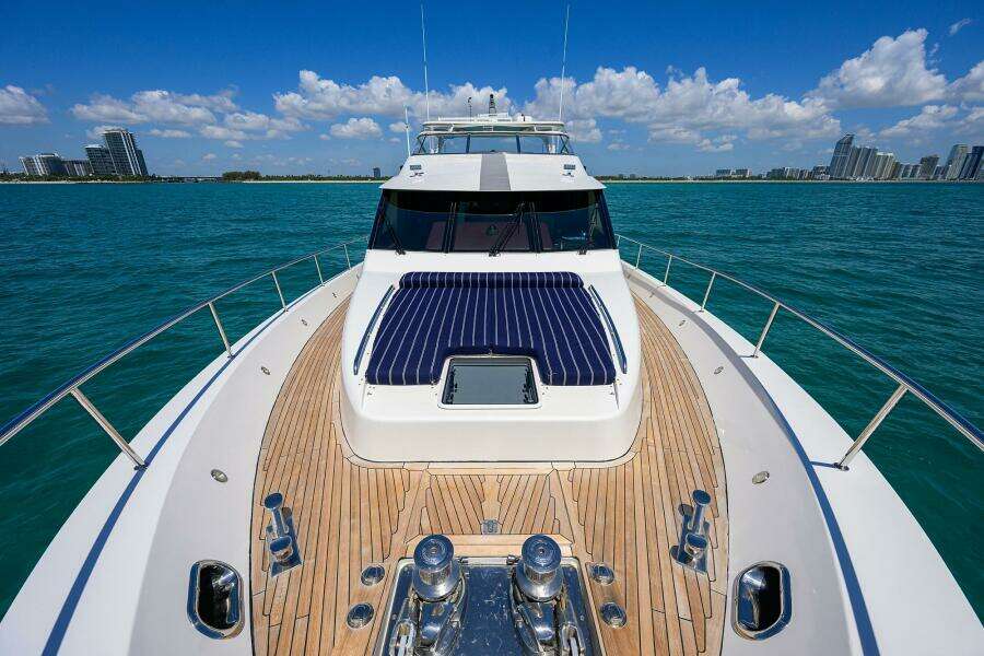 85ft Pacific Mariner Yacht For Sale