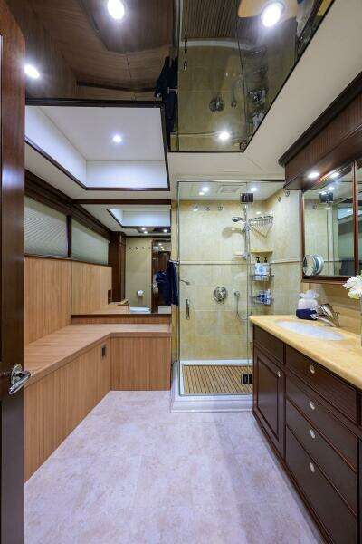 85ft Pacific Mariner Yacht For Sale