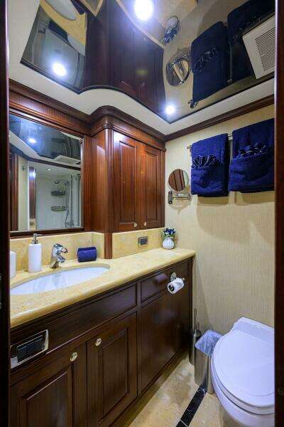 85ft Pacific Mariner Yacht For Sale