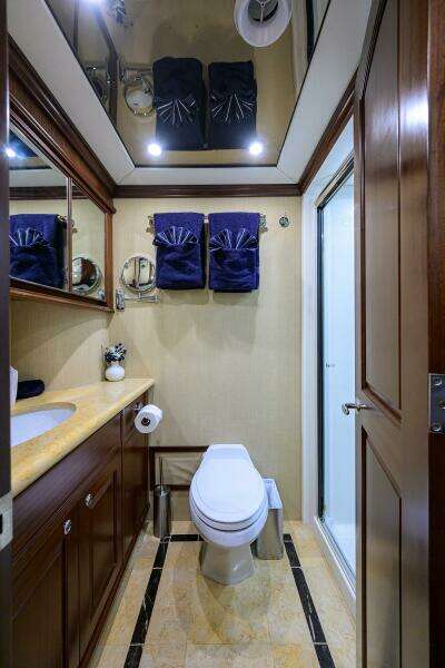 85ft Pacific Mariner Yacht For Sale
