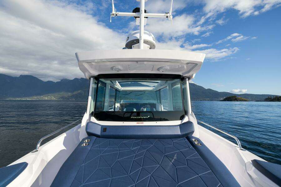 AGAPI 30ft Axopar Yacht For Sale