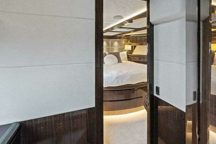 Triple T 64ft Galeon Yacht For Sale