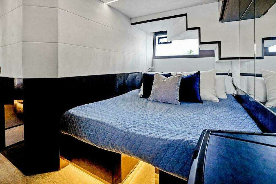 Triple T 64ft Galeon Yacht For Sale