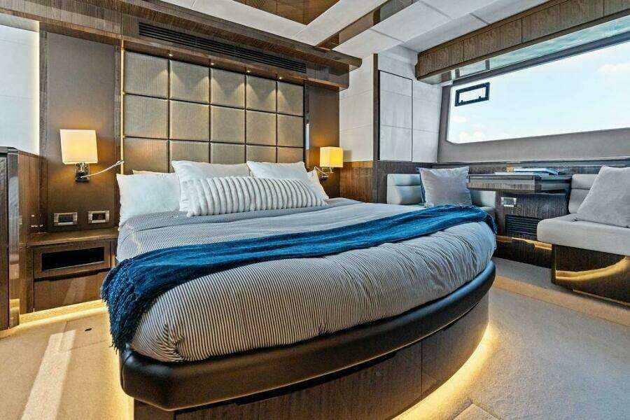 Triple T 64ft Galeon Yacht For Sale