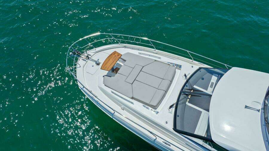 2022 59 Prestige Flybridge - How Sweet It Its - Profile