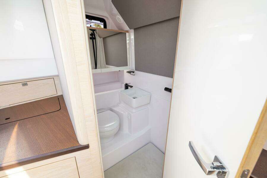 AGAPI 45ft Axopar Yacht For Sale
