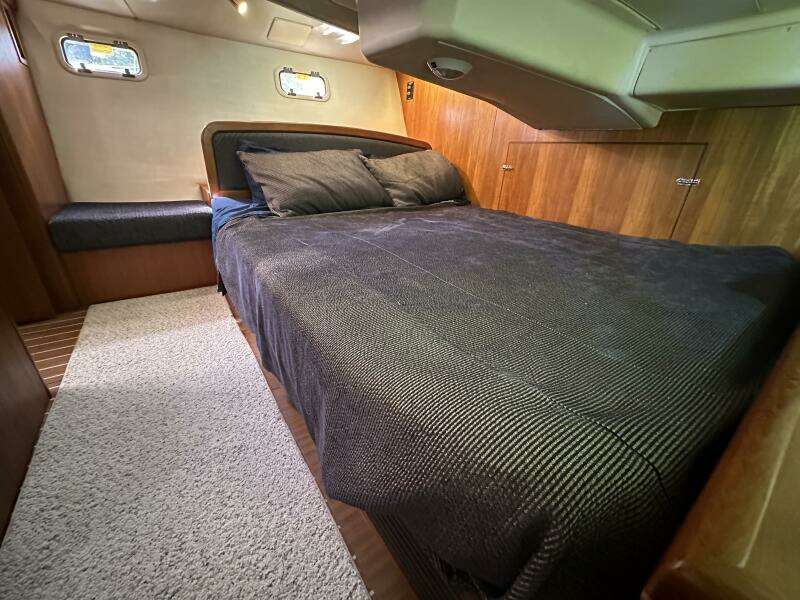 Ninkasi 38ft Hunter Yacht For Sale