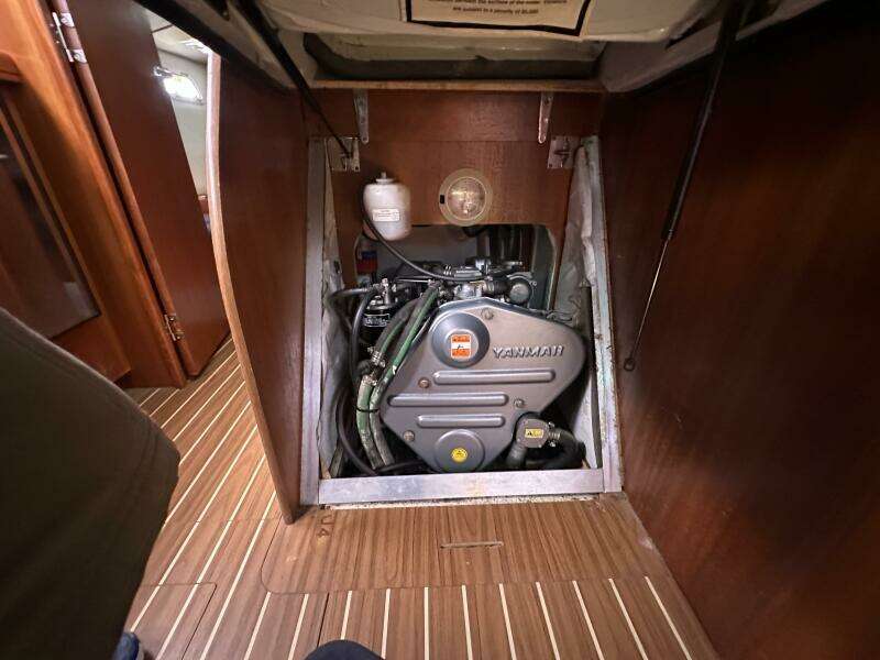 Ninkasi 38ft Hunter Yacht For Sale