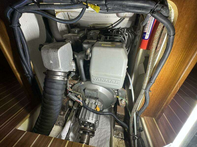 Ninkasi 38ft Hunter Yacht For Sale