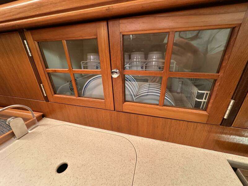 Ninkasi 38ft Hunter Yacht For Sale