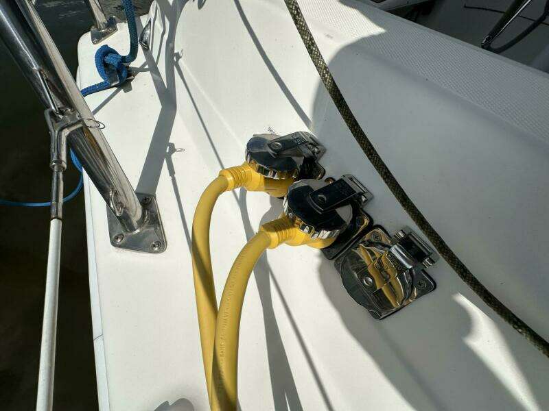 Ninkasi 38ft Hunter Yacht For Sale