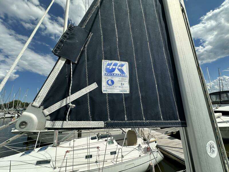 Ninkasi 38ft Hunter Yacht For Sale