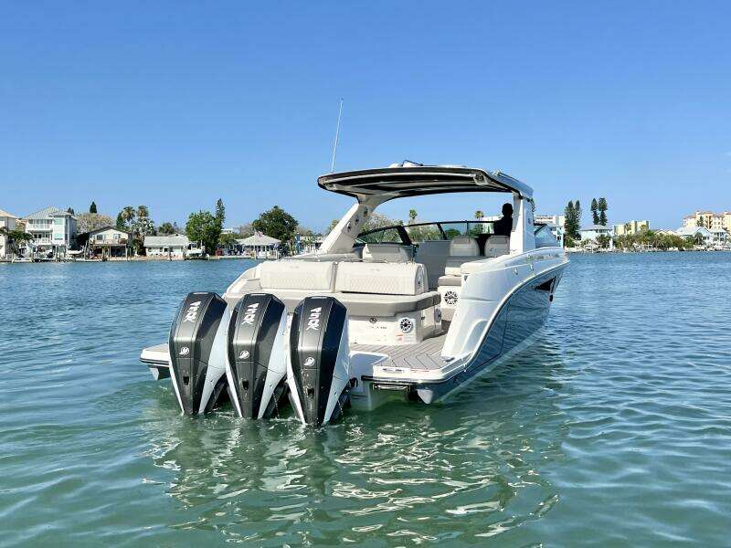 40ft Sea Ray Yacht For Sale