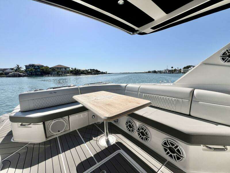 40ft Sea Ray Yacht For Sale