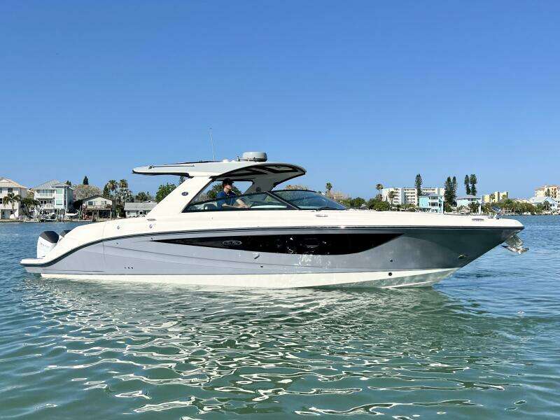 40ft Sea Ray Yacht For Sale