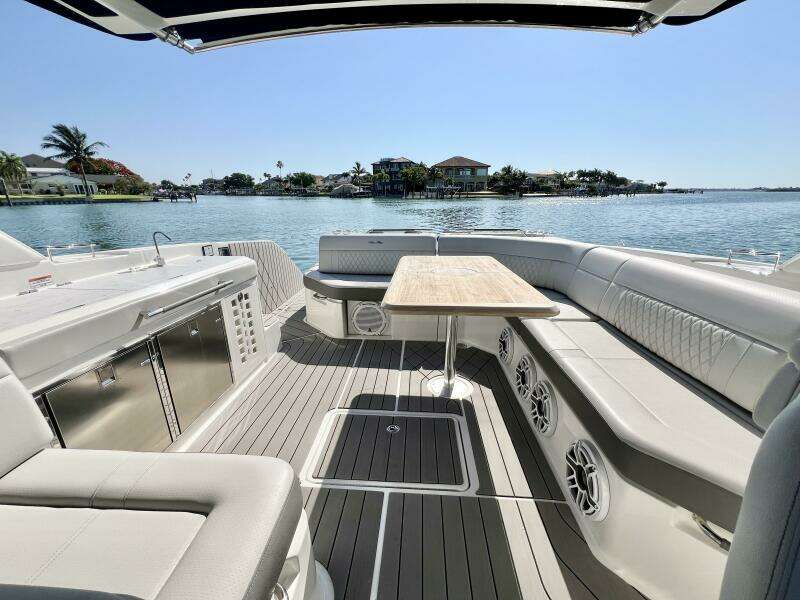 40ft Sea Ray Yacht For Sale