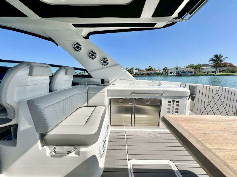 40ft Sea Ray Yacht For Sale