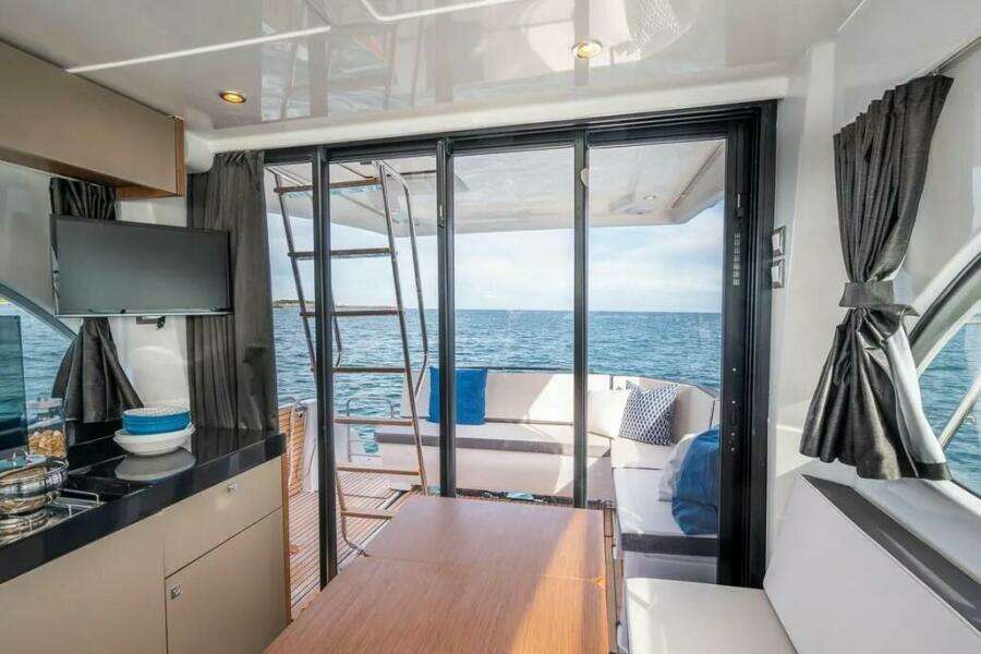 AGAPI 36ft Beneteau Yacht For Sale
